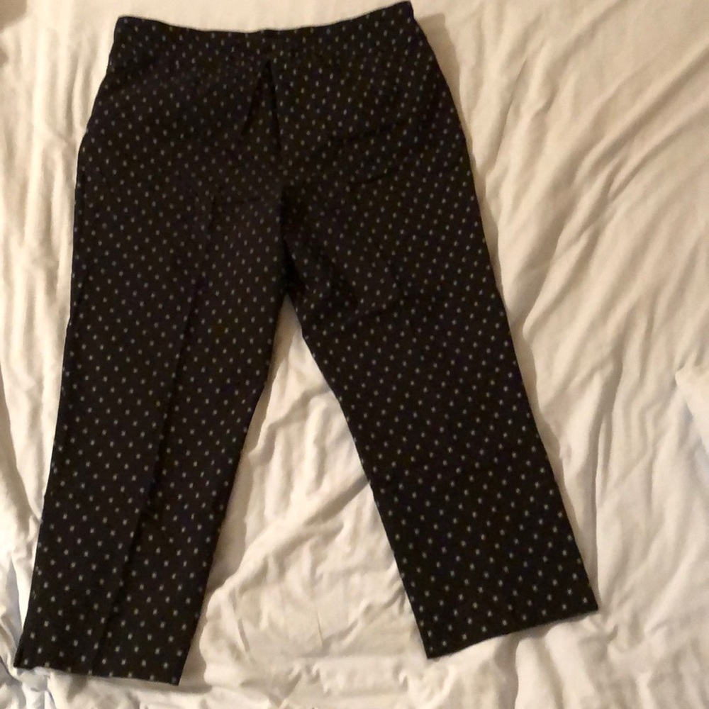 Patterned Cropped Pants - Picture 4 of 4